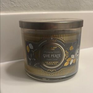 Bath & Body Works Mahogany Vanilla Candle